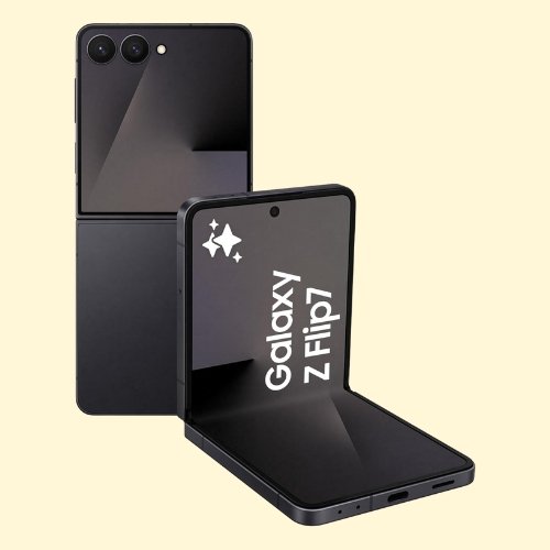 56 Samsung Galaxy Z Flip7, Al Phone, Jetblack, 256GB Storage, 12GB Memory, 50MP Camera for Selfie, 3nm Processor, 4300mAh Battery (UAE Version) - Image 1